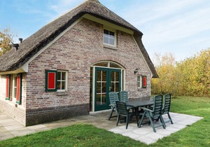 3 bedroom lovely home in Den Ham