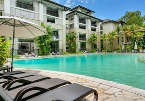 3 Bedroom Temple Apartment Palm Cove in the beachfront resort