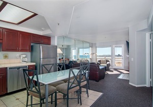 3 Bedroom With Incredible View Of The Ocean And Pier