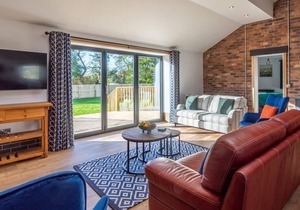 3 bedroom accommodation in East Ayton near Scarborough