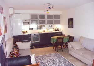 3 rooms terrace 5 people on park;
