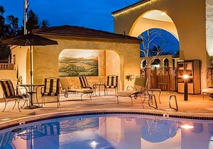 3-Star Hotel ∙ Best Western Dry Creek Inn