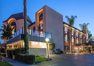 3-Star Hotel ∙ Coast Anabelle Hotel