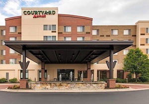 3-Star Hotel ∙ Courtyard by Marriott Chicago Schaumburg/Woodfield Mall