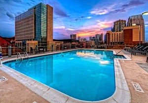 3-Star Hotel ∙ Hilton Garden Inn Nashville Downtown/Convention Center
