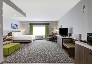 3-Star Hotel ∙ Hilton Garden Inn Toronto/Ajax