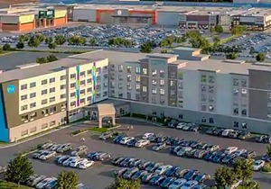 3-Star Hotel ∙ Tru by Hilton Albany Crossgates Mall