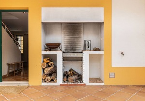 300 m² Accommodation ∙ 4 bedrooms ∙ 8 guests