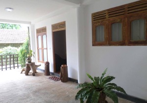 300 m² Villa ∙ 3 bedrooms ∙ 5 guests