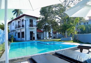300 m² Villa ∙ 6 bedrooms ∙ 12 guests
