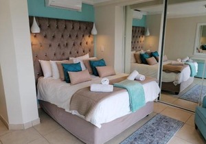 307 Bermudas - by Stay in Umhlanga