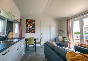 33 m² Houseboat ∙ 2 bedrooms ∙ 4 guests