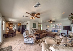 348 m² House ∙ 4 bedrooms ∙ 16 guests