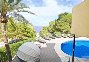 370 m² Villa ∙ 7 bedrooms ∙ 14 guests