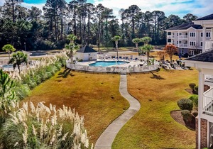 3rd-Floor Condo on Myrtlewood Champion Golf Course w/Balcony & 5 Shared Pools