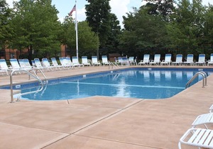 3rd Night FREE Oct & Nov - Free Shuttle Service