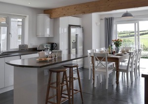 4 bedroom accommodation in Crackington Haven, near Bude