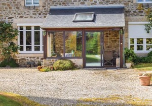 4 bedroom accommodation in Plancoet