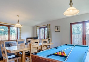4 bedroom accommodation in Killerby, Cayton, near Scarborough