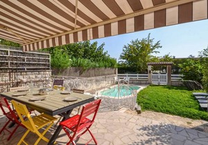 4 bedroom accommodation in Tulette
