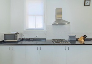 4 Bedroom House - Hobart CBD - Free Parking - Free WIFI