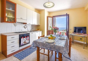 4 bedroom nice apartment in Trappeto