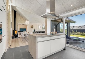 4 bedroom nice home in Odder