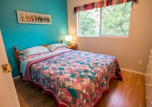 4 Bedroom Pet Friendly Cottage Quiet Secluded Waterfront Location In Secret Cove