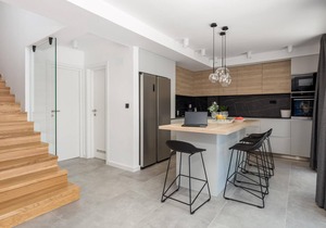 4 bedroom stunning home in Prizna