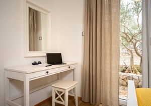 4-bedroom Villa Erica with private pool and stunning sea view