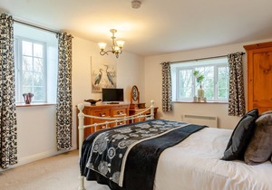 4 bedroom accommodation in East Ayton near Scarborough