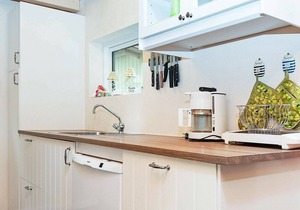 4 person holiday home in Fårvang