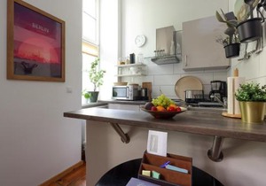 4 Personen Altbau nahe Kurfürstendamm - Othello