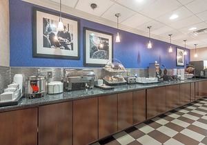 4-Star Hotel ∙ Wingate by Wyndham Springfield VA