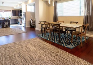 4-Unit Building | Sleeping for 34/ABODEbucks