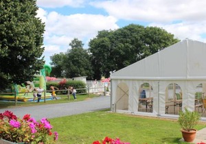 40 m² Mobile home ∙ 8 guests