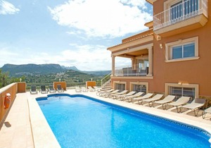 410 m² Villa ∙ 9 bedrooms ∙ 19 guests