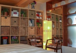 5 apartments with pool, terrace, sunbathing area and lake access