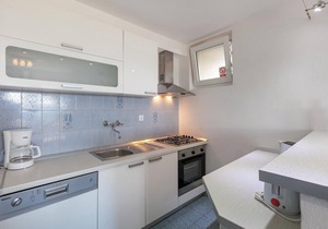 5 bedroom cozy home in Podstrana