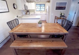 [5 Star] Bright, Spacious & Conveniently Located