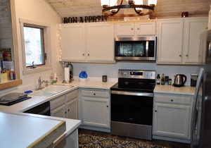 5-Star Solitude & Mammoth Mtn Views @ Snowcreek #237, Remodeled, Spa, Laundry