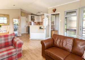 6 BADGERS RETREAT, pet friendly, with hot tub in Richmond