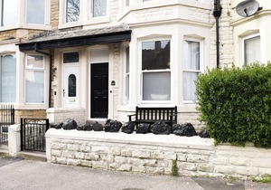 6 bedroom accommodation in Morecambe