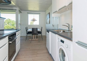 6 person holiday home in Allingåbro-By Traum