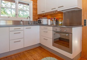 6 person holiday home in Allingåbro