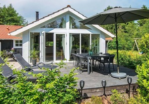 6 person holiday home in Højslev-By Traum