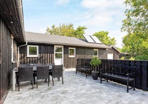 6 person holiday home in Løgstør
