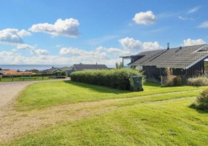 6 person holiday home in Sjølund-By Traum