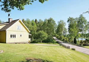 6 person holiday home in ULLARED