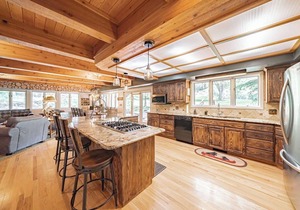 7,000 SQ FT CABIN ON 150 ACRES PRIVACY WITH ITS OWN PRIVATE LAKE.